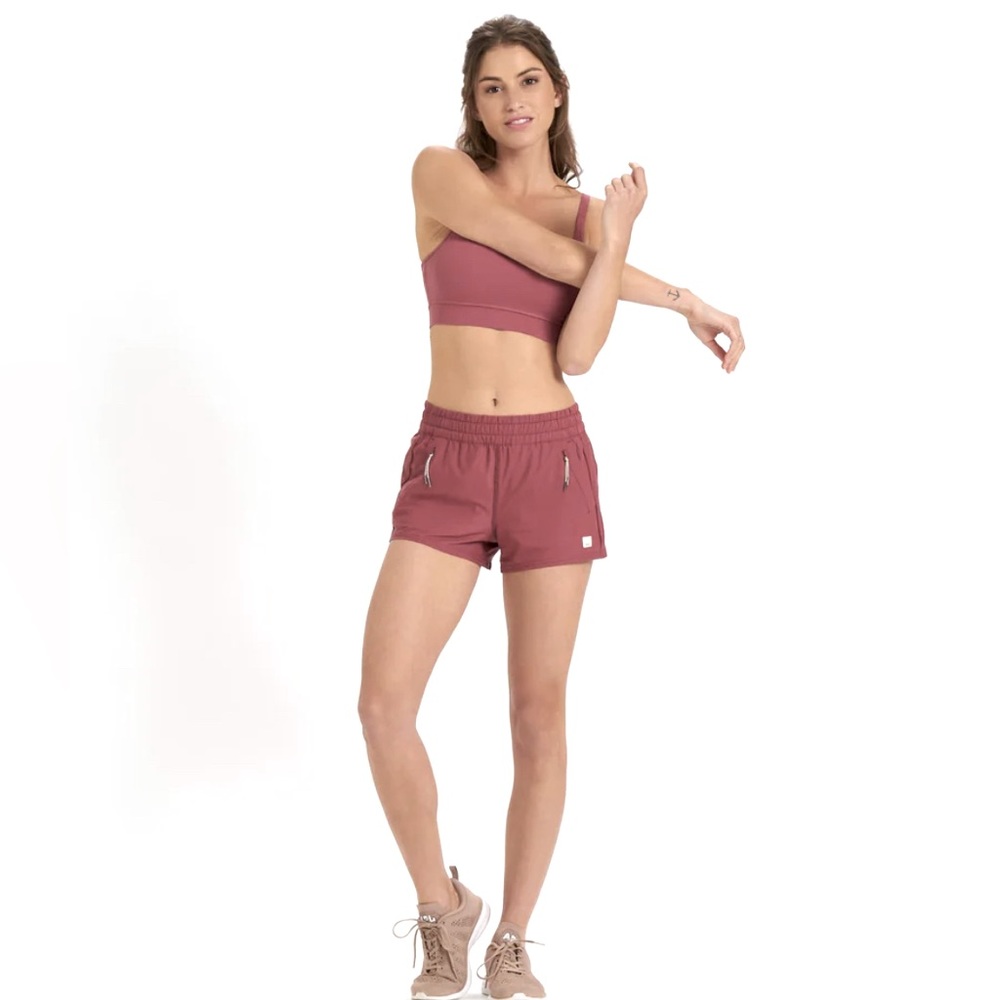 NWT Vuori Dash Short in Sold Out Desert Rose L